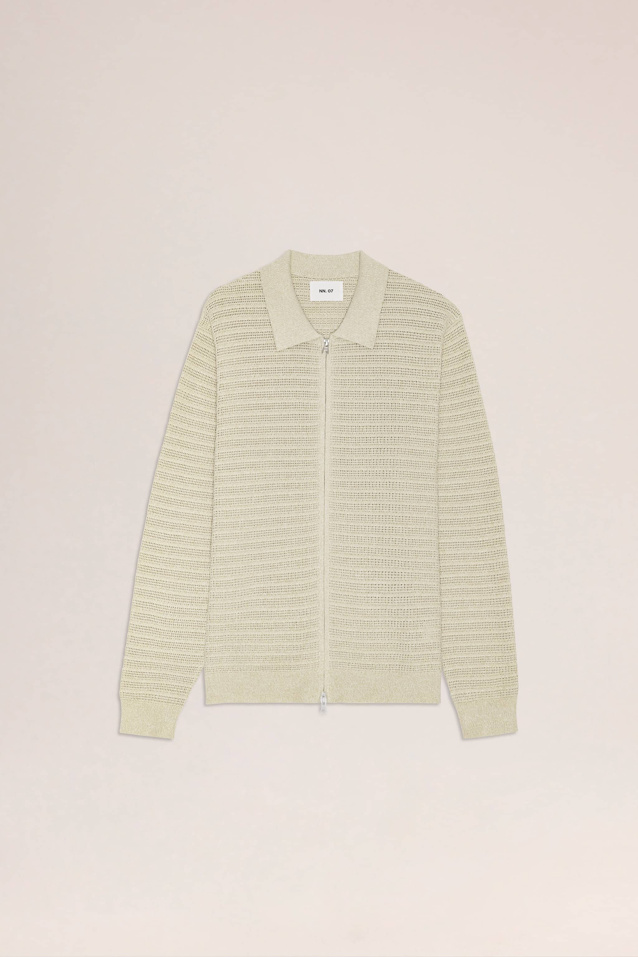 Product image 1 for Gustav