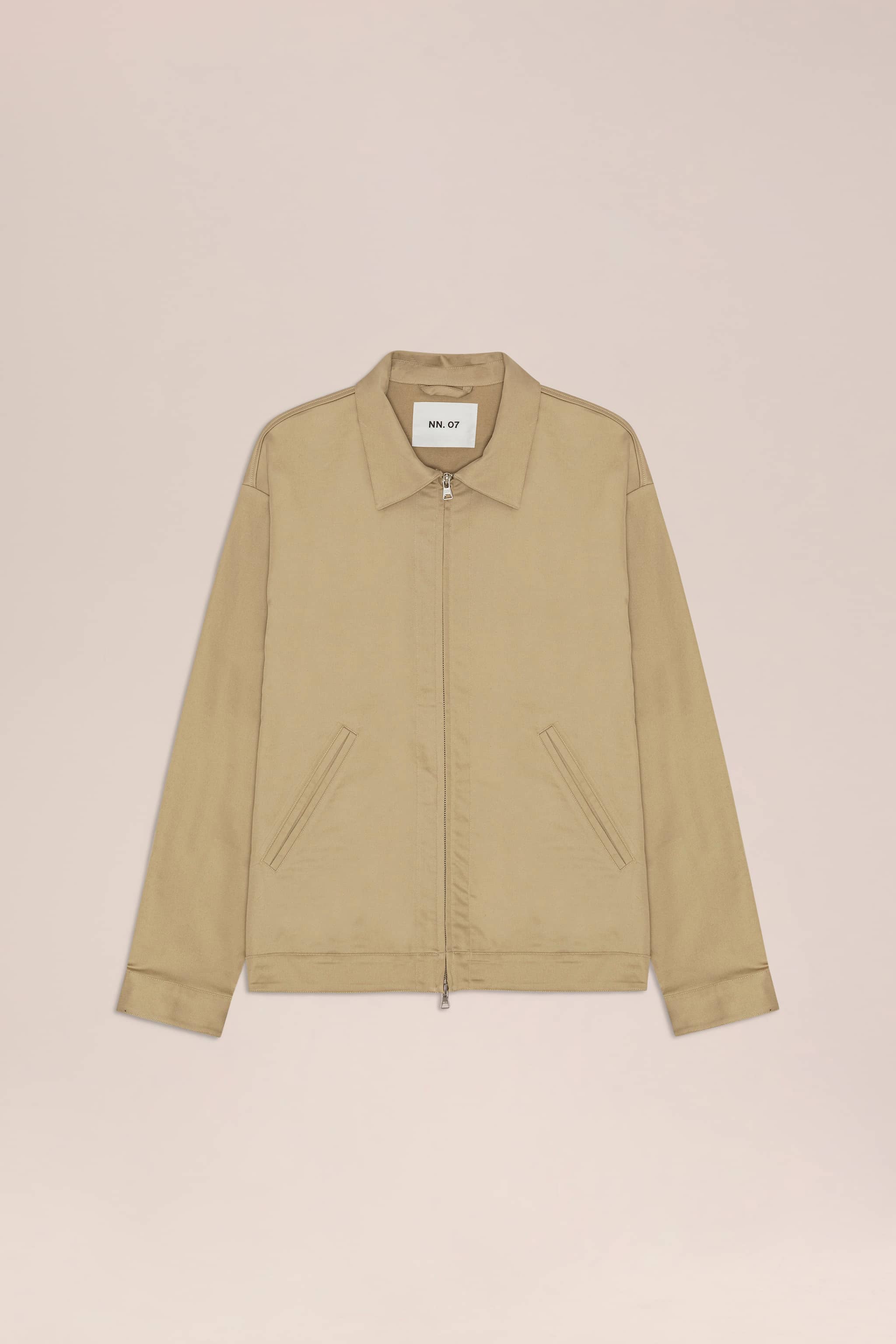 Product image 1 for Petrus