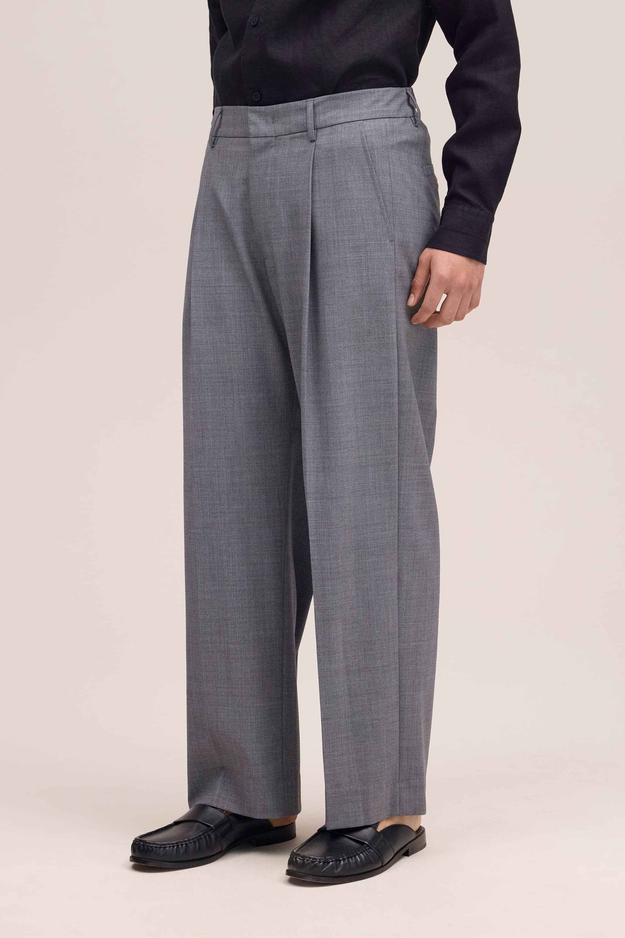 Kay 10037 Trousers | NN07® Official Webshop